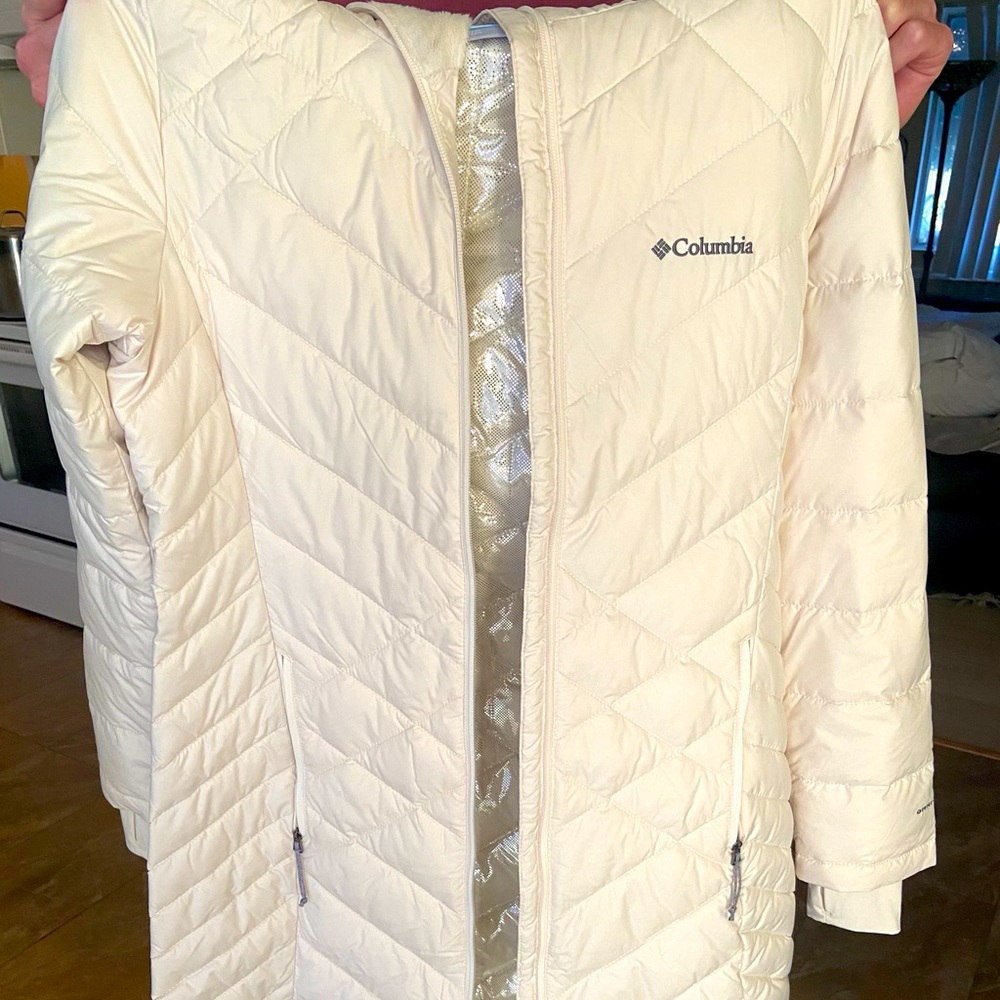 Columbia white parka